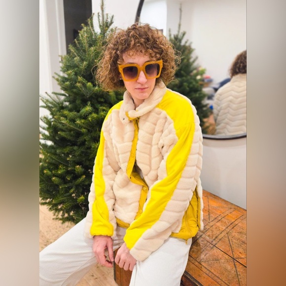 Anthropology Maeve Snow Day Quilted Jacket - Picture 3 of 11